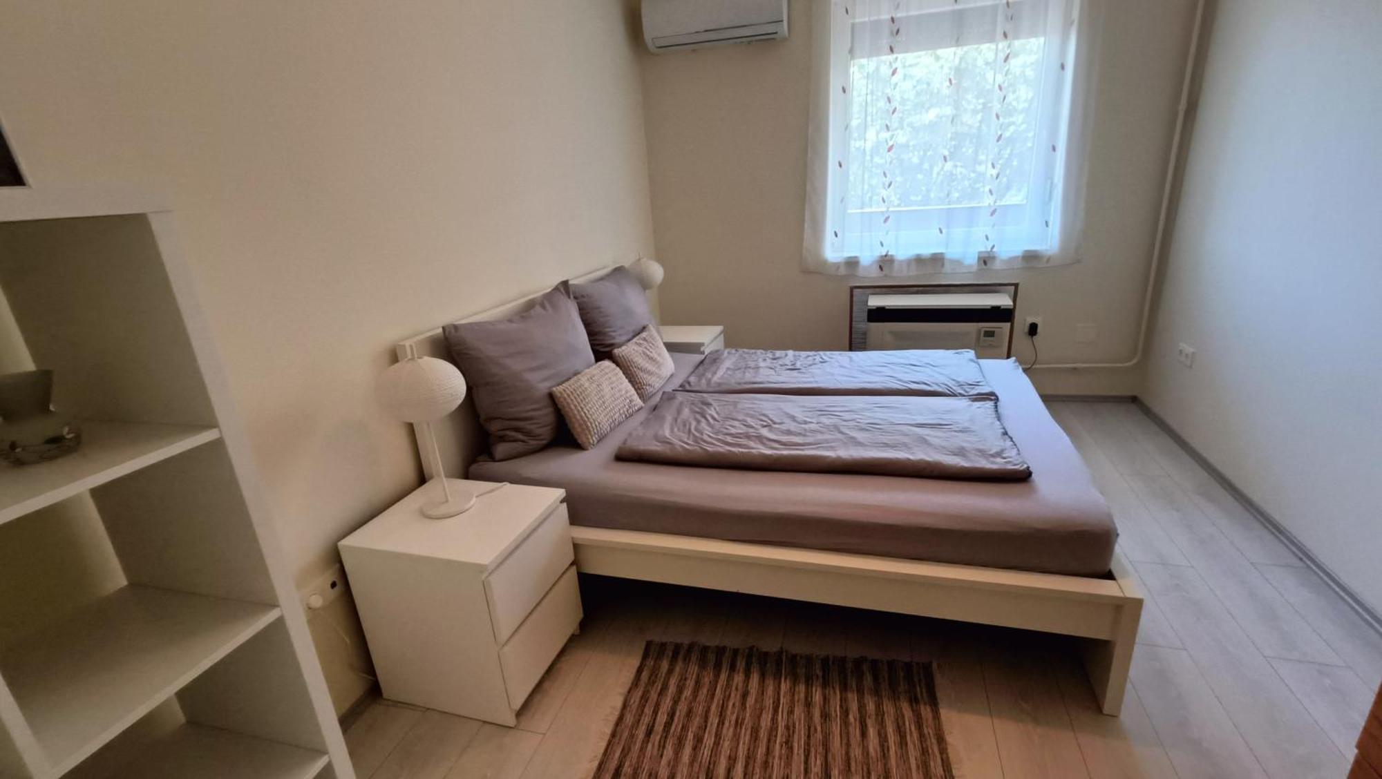 Newisland Family Apartman Sarvar Exterior photo